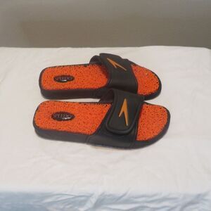 NWT SPEEDO Slide Sandals Size 9/XL